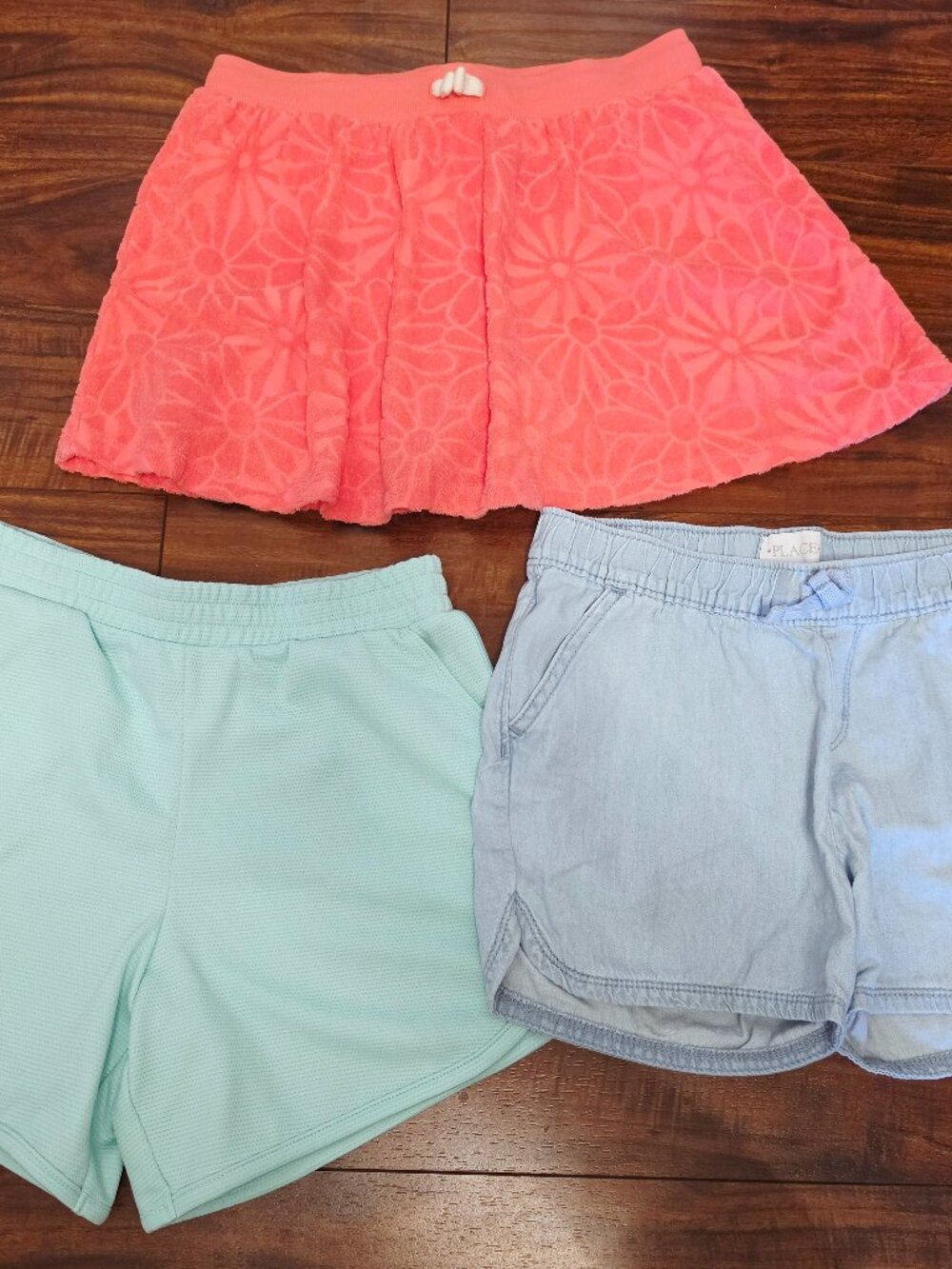 Lot of 3 Girls 10/12 Shorts and Skort Old Navy, Children's Place, Athletic Works